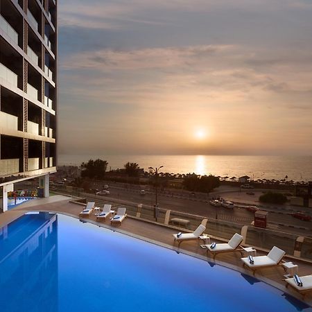 Готель Wyndham Garden Ajman Corniche Екстер'єр фото