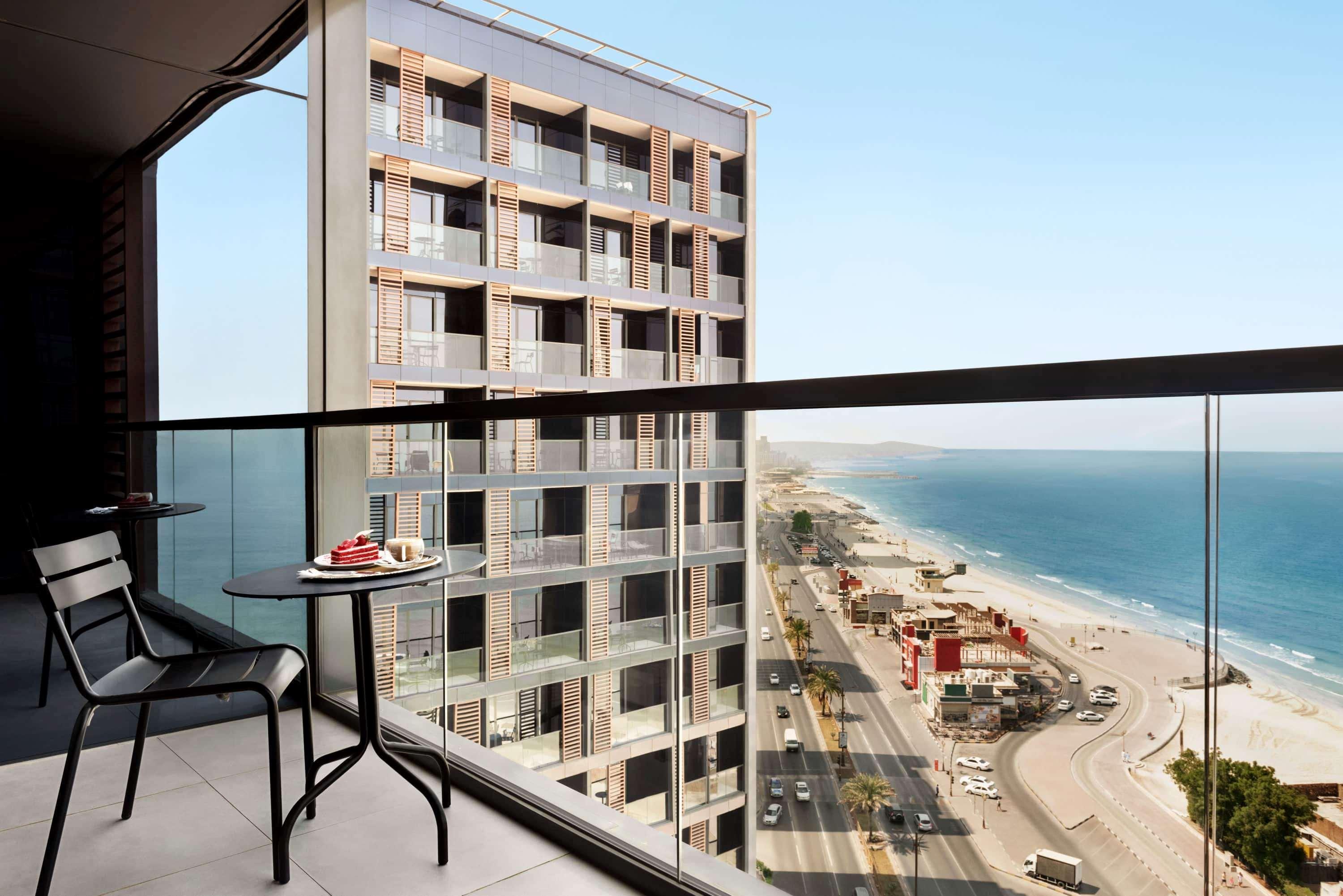 Готель Wyndham Garden Ajman Corniche Екстер'єр фото